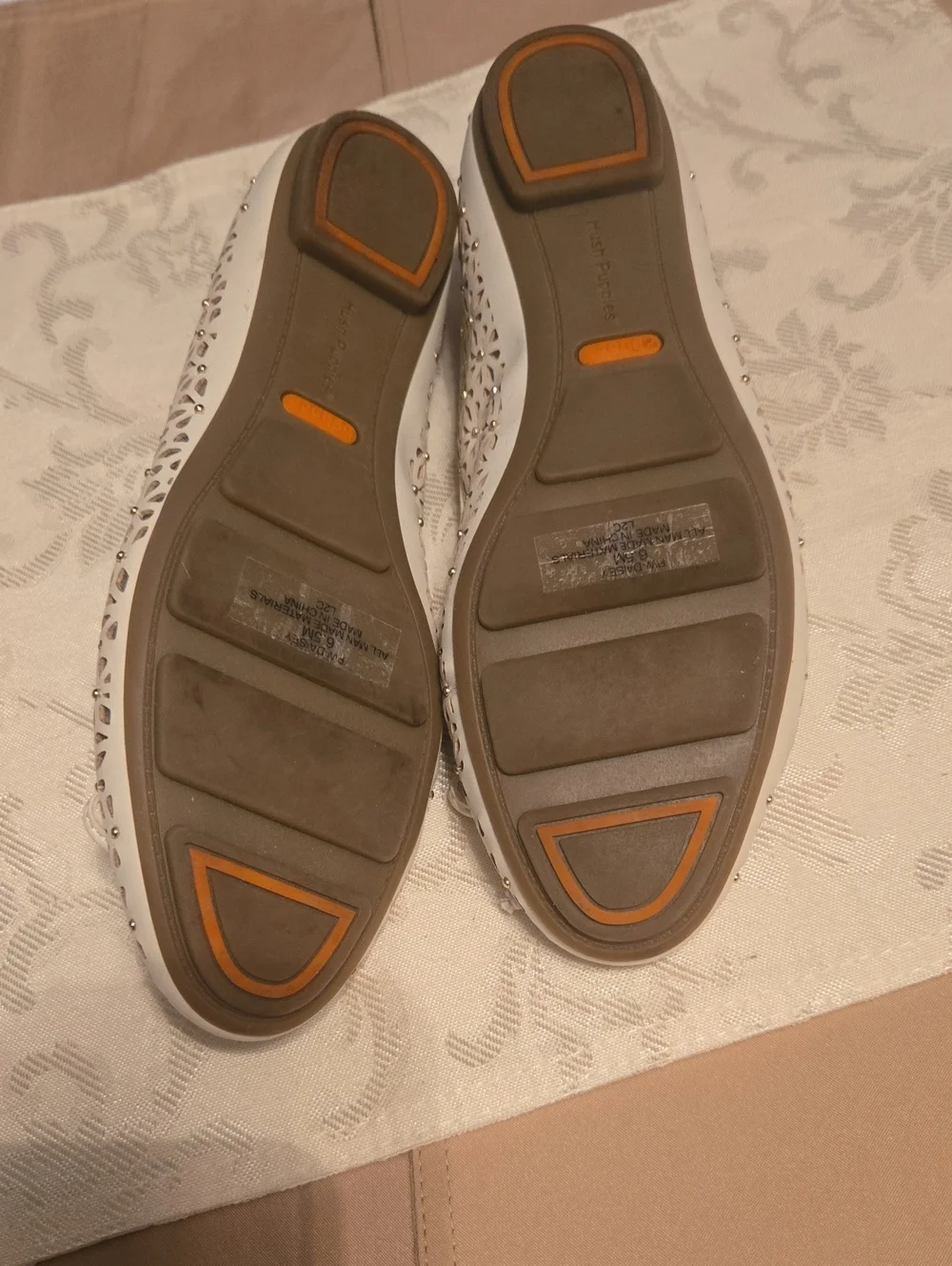 Hush Puppies Daisey Ballet Flats size 6.5M Cream/Off White